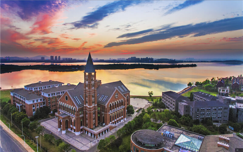 武汉设计工程学院